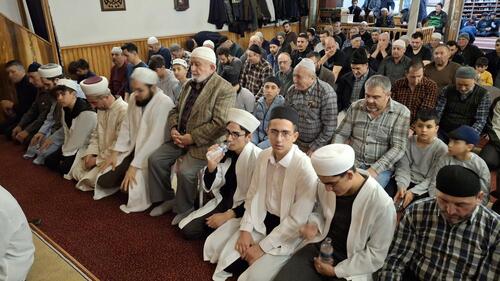 BEYPAZARI’NDA ASIRLIK TERAVİH GELENEĞİ BU RAMAZAN DA DEVAM EDİYOR