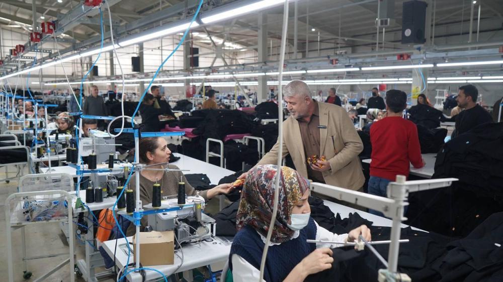 Adıyaman Belediyesi’nden Kadın İşçilere 8 Mart Ziyareti