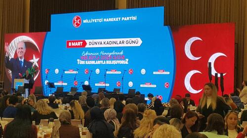 MHP, 8 Mart Dünya Kadınlar Günü’ne Özel İftar Programı Düzenledi