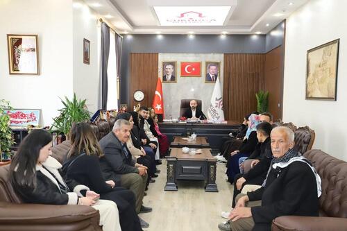 ÇUKURCA BELEDİYE BAŞKANI NAZMİ DEMİR HALKIN TALEPLERİNİ DİNLEDİ