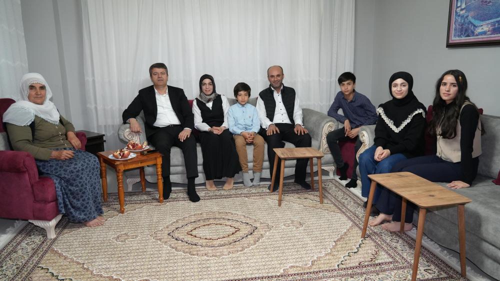 ADIYAMAN BELEDİYE BAŞKANI TUTDERE, RAMAZAN’DA AİLELERLE BULUŞMAYA DEVAM EDİYOR