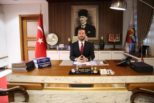 BAŞKAN KADİR AYDAR: “RAMAZAN’DA HER GÜN 16 BİN 500 EKMEK ULAŞTIRDIK”