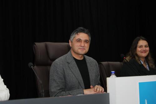 Aliağa Belediye Meclisi’nde Denetim Raporu ve Komisyon Seçimleri Görüşüldü