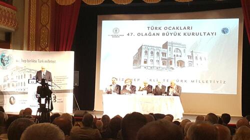 TÜRK OCAKLARI 47.OLAĞAN BÜYÜK KURULTAYINDA MEHMET ÖZ GÜVEN TAZELEDİ