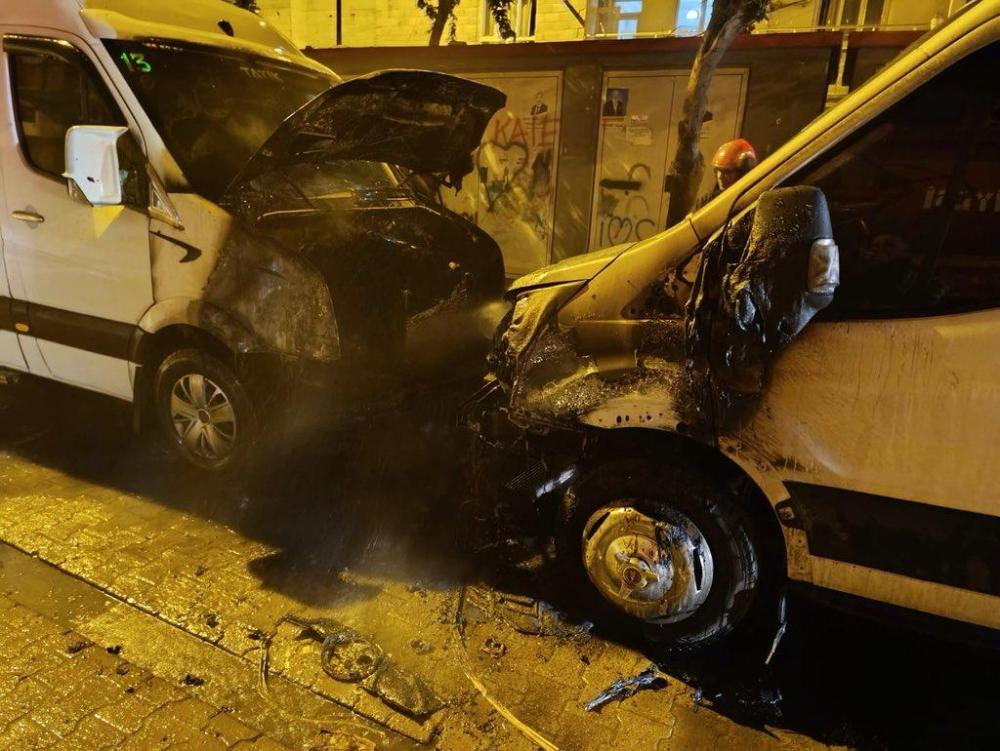 Şanlıurfa'da feci olay! 9 Araç Aynı Anda Kundaklandı