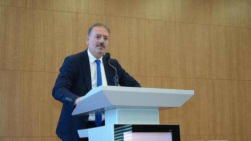 ADIYAMAN PERRE UYGULAMA OTELİ KONFERANS SALONU’NDA 