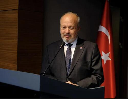 ÖZDEBİR’DEN 1 MAYIS MESAJI: “MESLEK LİSESİ ÖĞRENCİLERİ GELECEĞİMİZDİR”