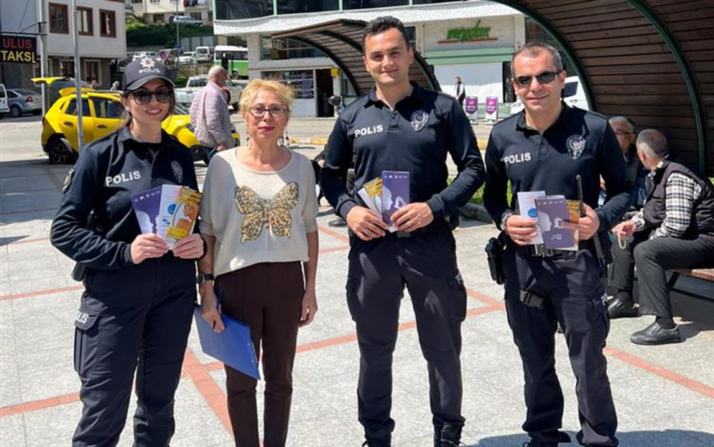 RİZE'DE 6 MAYIS DÜNYA ASTIM GÜNÜ'NDE BİLGİLENDİRME ÇALIŞMALARI YAPILDI