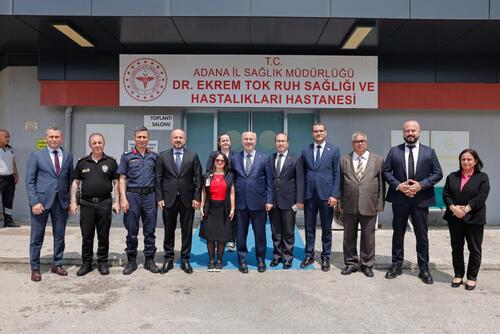 VALİ KÖŞGER’DEN AMATEM VE RUH SAĞLIĞI HASTANESİNE ZİYARET