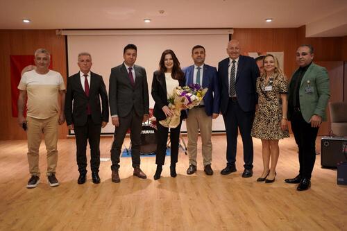 AYDAN ŞENER, MBA OKULLARI ADANA KAMPÜSÜ'NDE ÖĞRENCİ VE VELİLERLE BULUŞTU