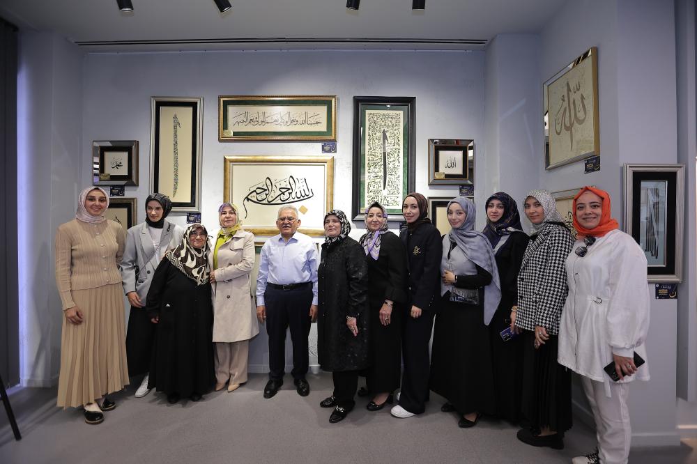 KAYMEK'TEN GÖNÜLLERE DOKUNAN HÜSN-İ HAT SERGİSİ: 