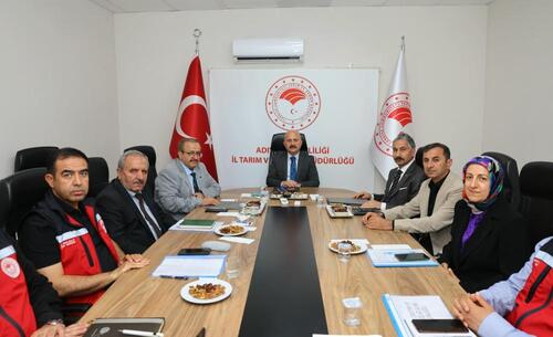 ADIYAMAN TARIM VE HAYVANCILIĞINA YÖNELİK KAPSAMLI DEĞERLENDİRME TOPLANTISI GERÇEKLEŞTİRİLDİ