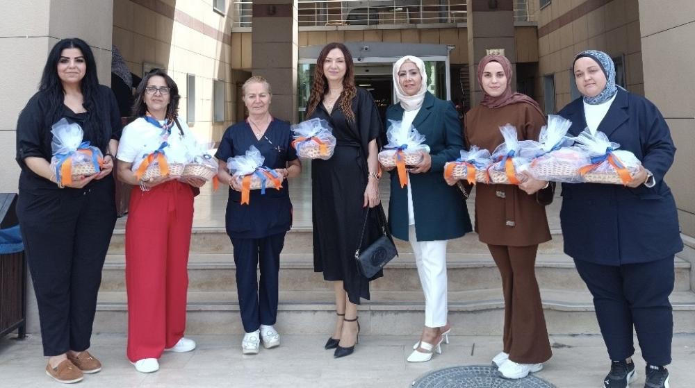 Ak Parti Kadın Kolları’ndan Anneler Günü’ne Anlamlı Ziyaret