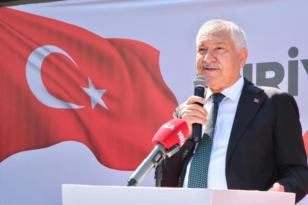 BÜYÜKŞEHİR BELEDİYESİ; KIZILAY ARACILIĞIYLA SURİYE’YE 3 TIR İNSANİ YARDIM MALZEMESİ GÖNDERDİ