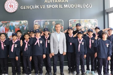 FİKRET KELEŞ’TEN 19 MAYIS MESAJI: “GENÇLER, TÜRKİYE’NİN UMUDU VE GELECEĞİDİR”