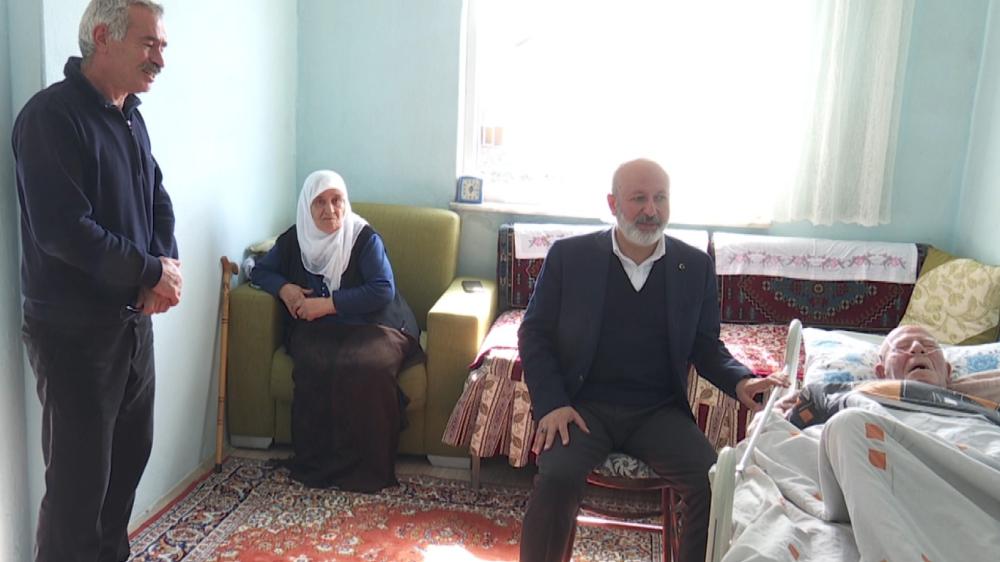 BAŞKAN ÇOLAKBAYRAKDAR'DAN YATAĞA BAĞIMLI HASTALARA 