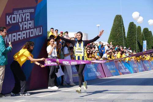KAYSERİ'NİN GURURU KONYA'DAN DÖNDÜ, GÖZLER KAYSERİ YARI MARATONU'NDA