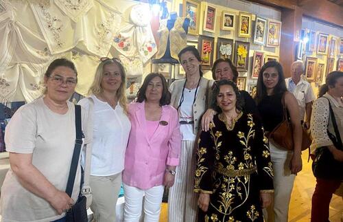 Gelibolu Halk Eğitim Kursiyerlerinin El Emeği Göz Nuru  Sergilerinin Açılışı Yapıldı