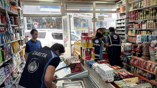 ÇUKURCA'DA MARKET DENETİMLERİ ARALIKSIZ SÜRÜYOR: TÜKETİCİ HAKLARI VE HALK SAĞLIĞI ÖN PLANDA