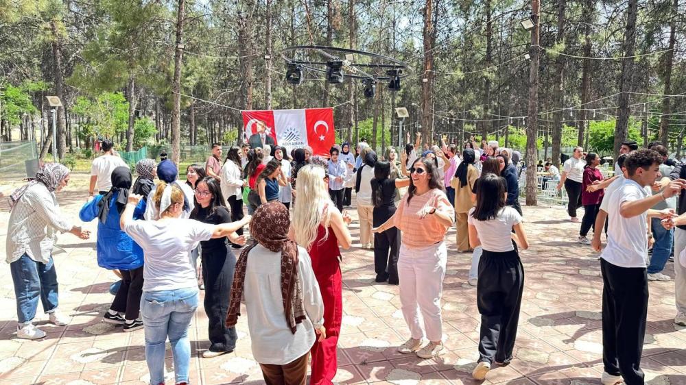 ADIYAMAN BELEDİYESİ’NDEN YKS ADAYLARINA MORAL VE MOTİVASYON PİKNİĞİ