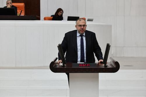 “GENÇLERİN GELECEĞİ, MİLYONLARIN MAĞDURİYETİ BU PAKETTE GÖZ ARDI EDİLEMEZ”