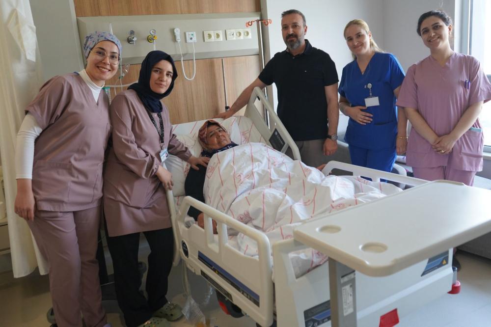 Adıyaman’da Bir İlk: V-Notes ile Rahim Alma Operasyonu Gerçekleştirildi